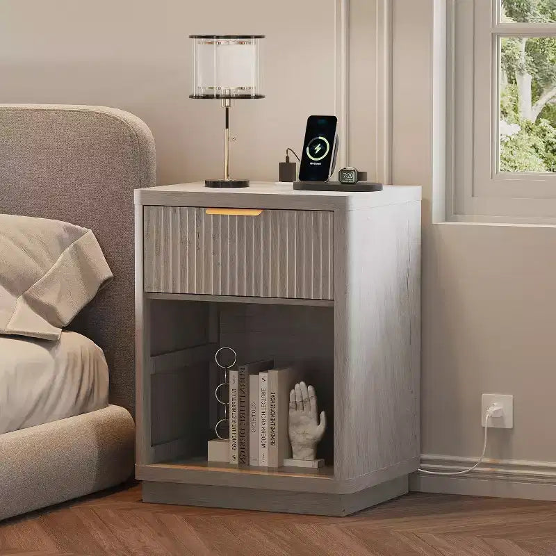 Fluted Farmhouse Night Stand Fluted Nightstand Bedroom with Drawers Modern Mid Century Bedside Table with Metal Handle
