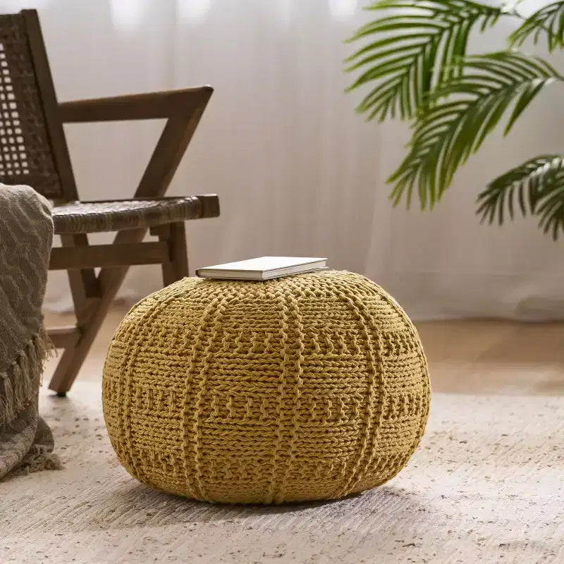 Pouf tressé