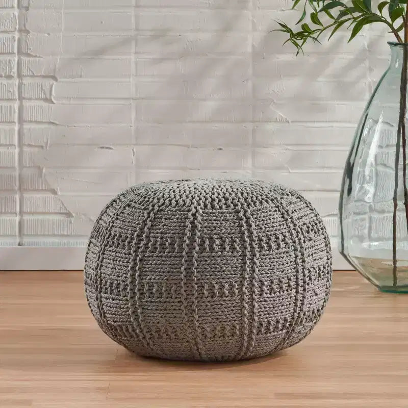 Pouf tressé