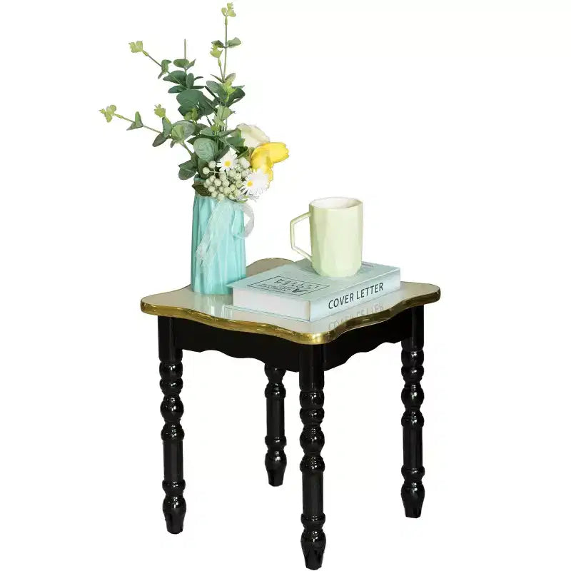 Table d'appoint carrée en bois